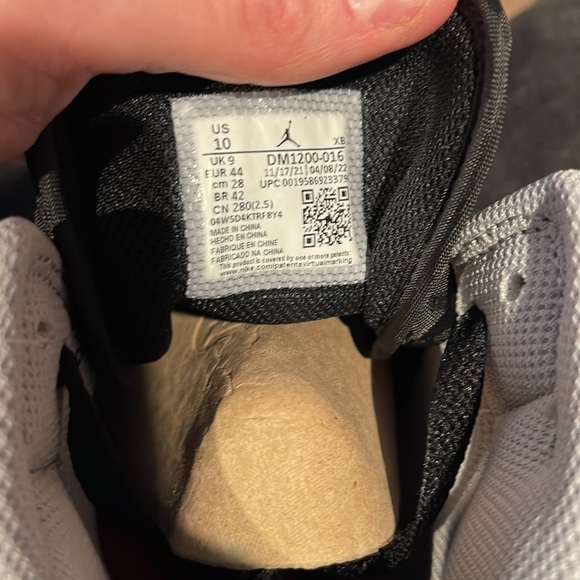 Jordan 1 - Picture 3 of 5